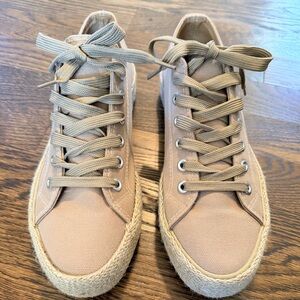 Tan/Khaki Canvas Sneakers